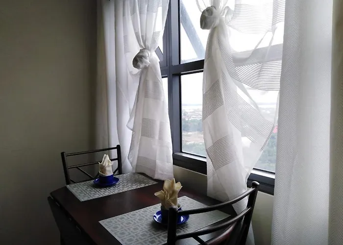 Horizon 101 A6 Beside Mango Bar,robinson Mall,free Pool,wifi,kitchen 아파트호텔