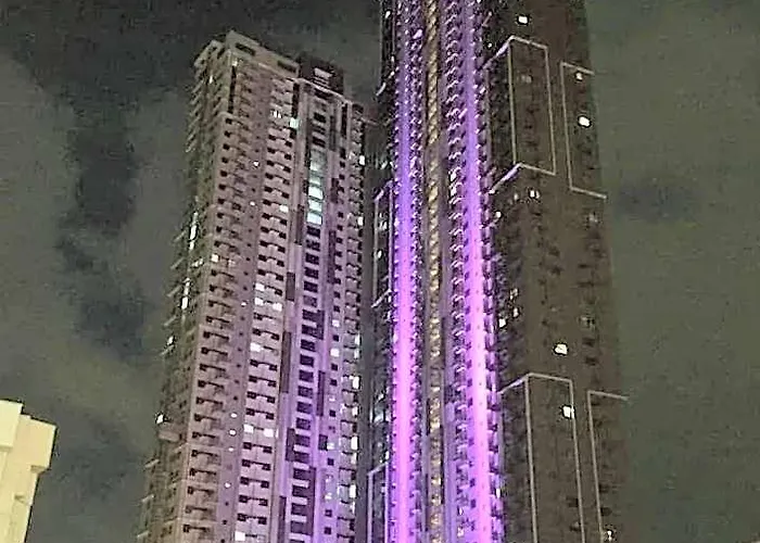 Horizon 101 A6 Beside Mango Bar,robinson Mall,free Pool,wifi,kitchen