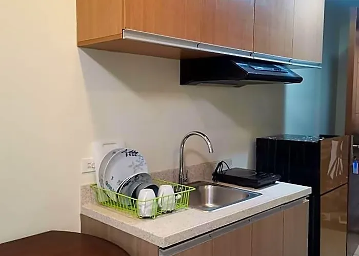Horizon 101 A6 Beside Mango Bar,robinson Mall,free Pool,wifi,kitchen 3* 세부